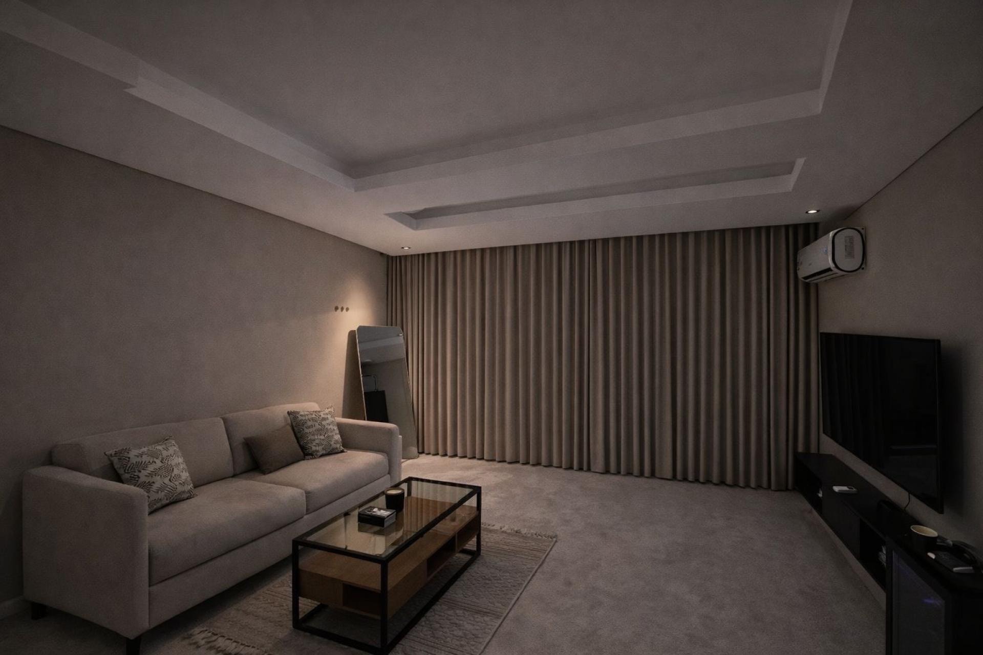 شقة بجلسة خارجية 5