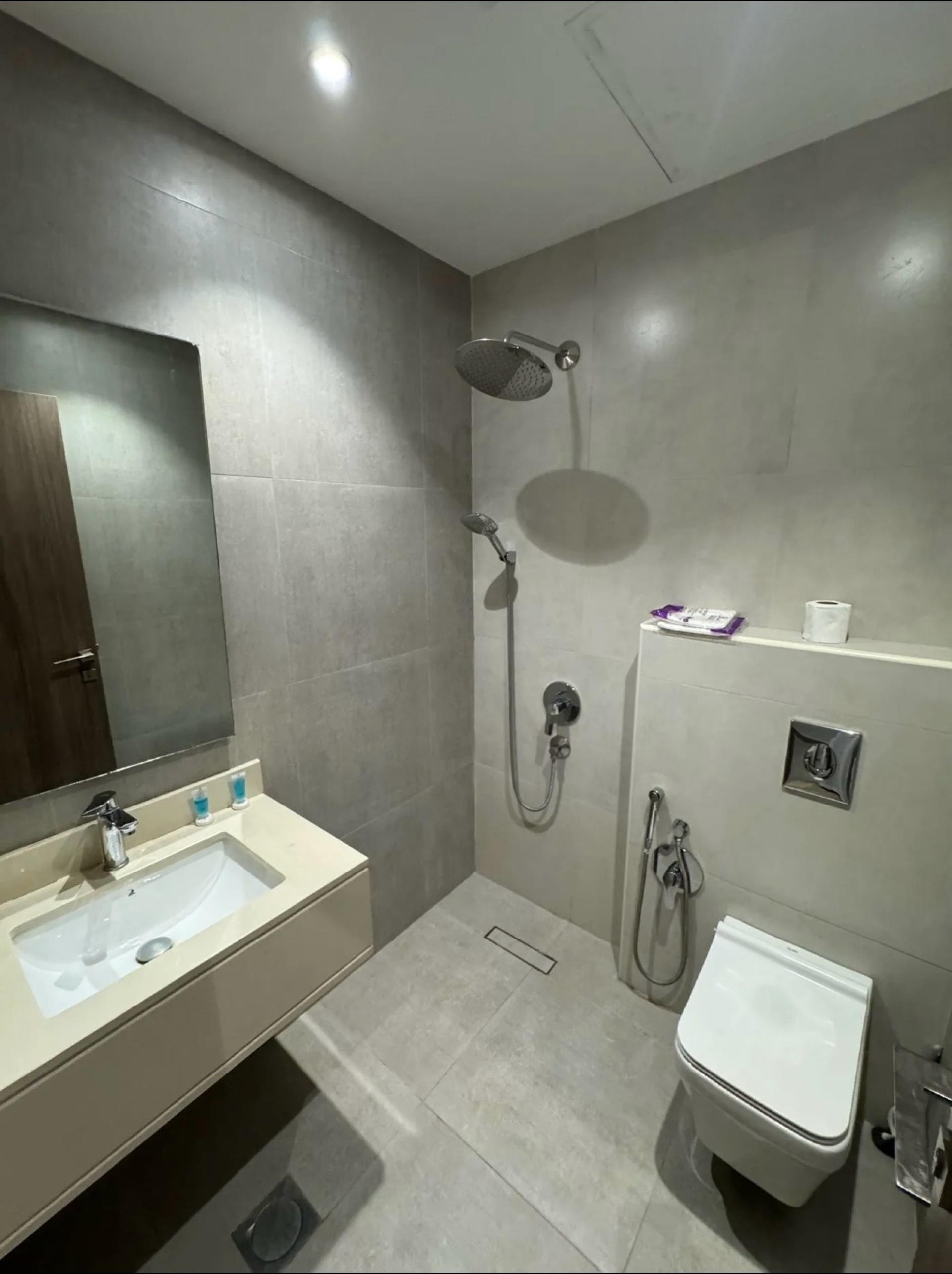 غرفتين وصاله بلكونات برج جود 11