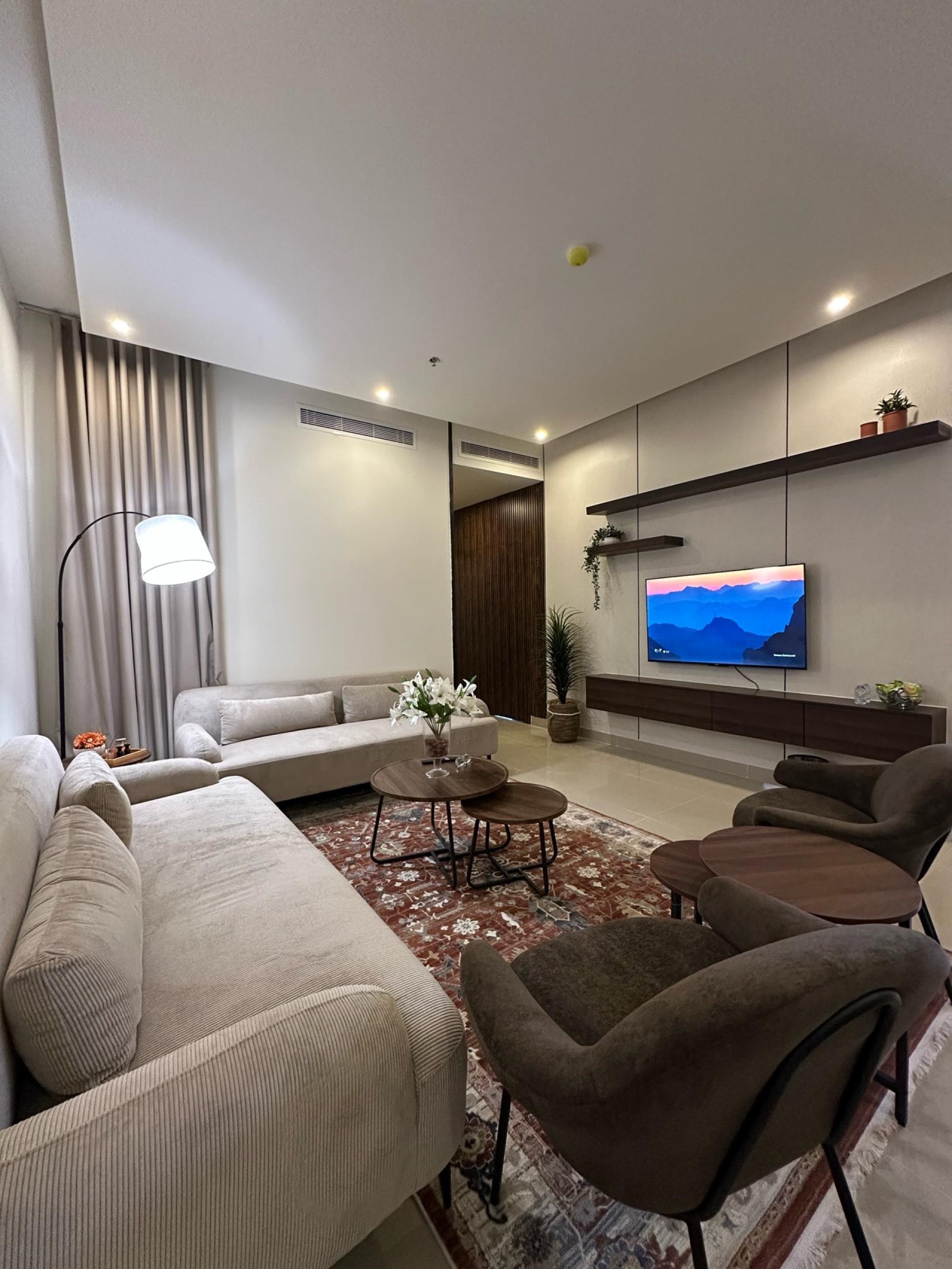 شقة سكن 3 غرف نوم بدخول ذاتي 2