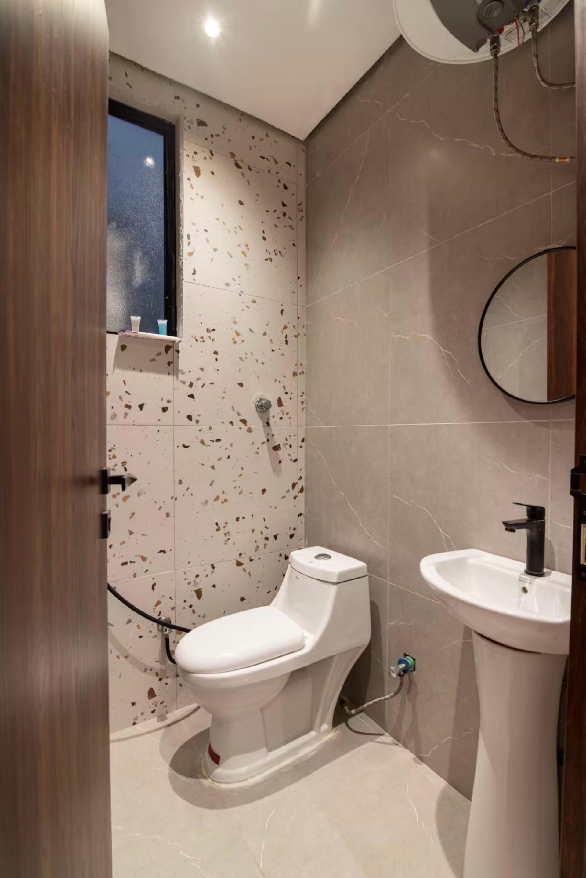 استديو اقتصادي انيق دخول ذاتي 6