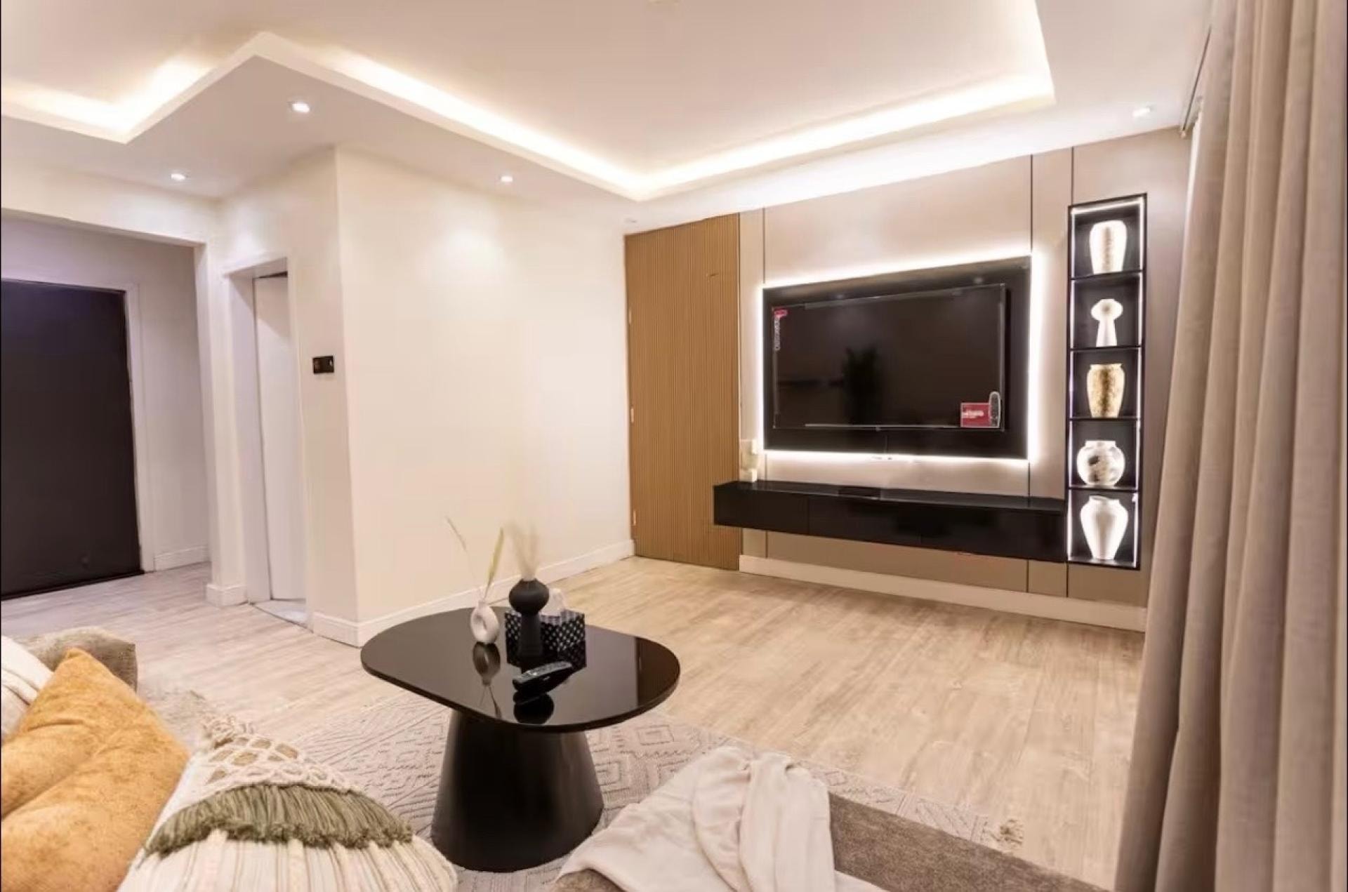 شقة انيقة بأطلالة البوليفارد دخول ذاتي 2