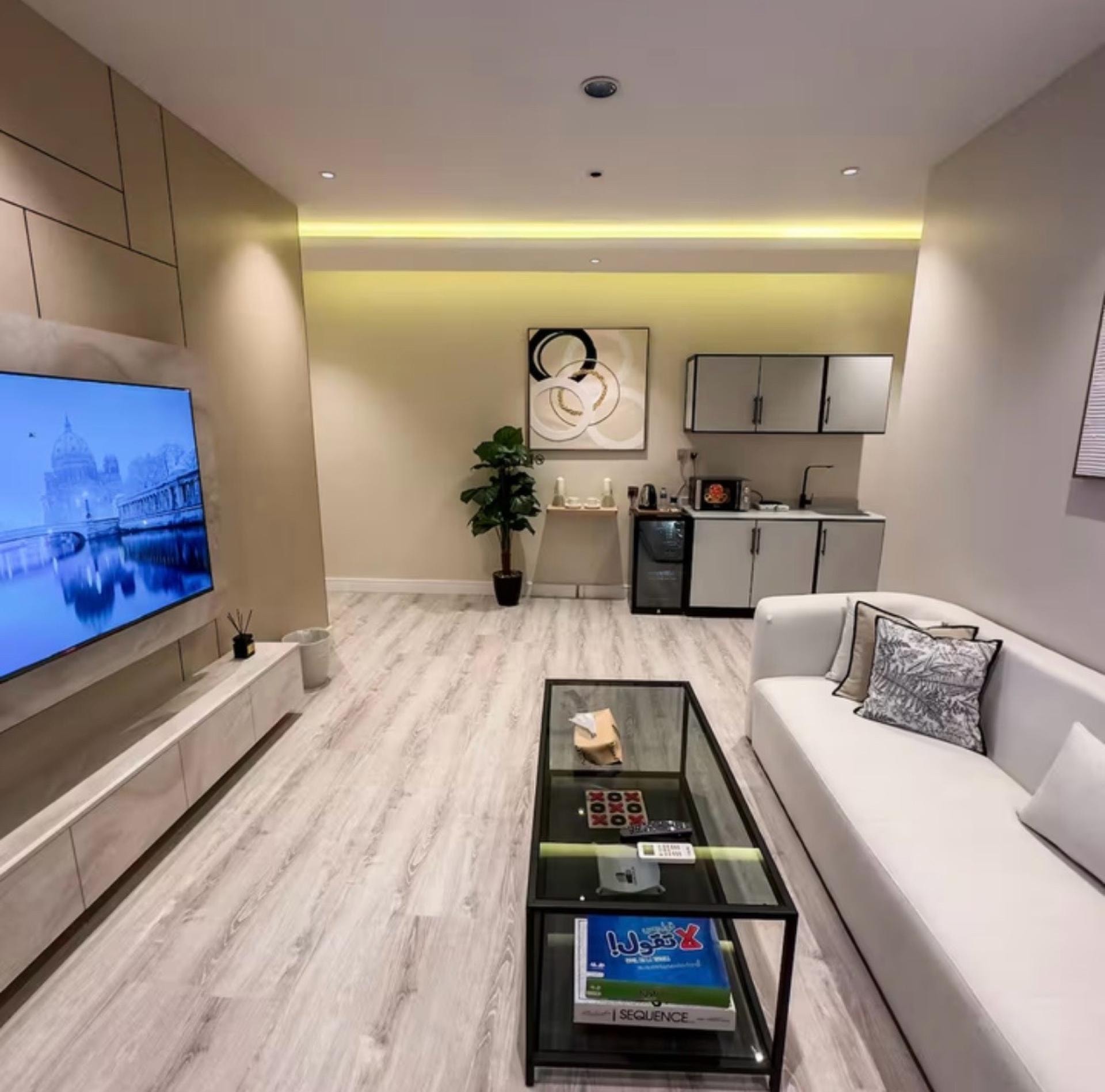 شقة مودرن بإطلالة على البوليفارد 2