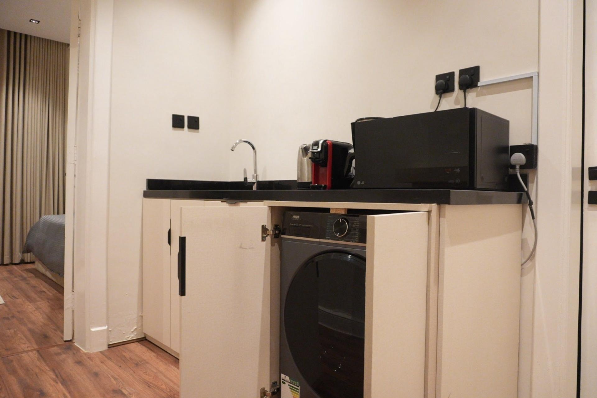 Serenity Luxury Suite 5