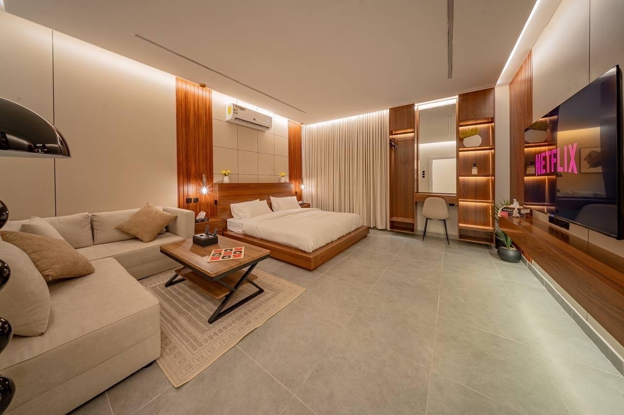 Modern Cozy Studio 1