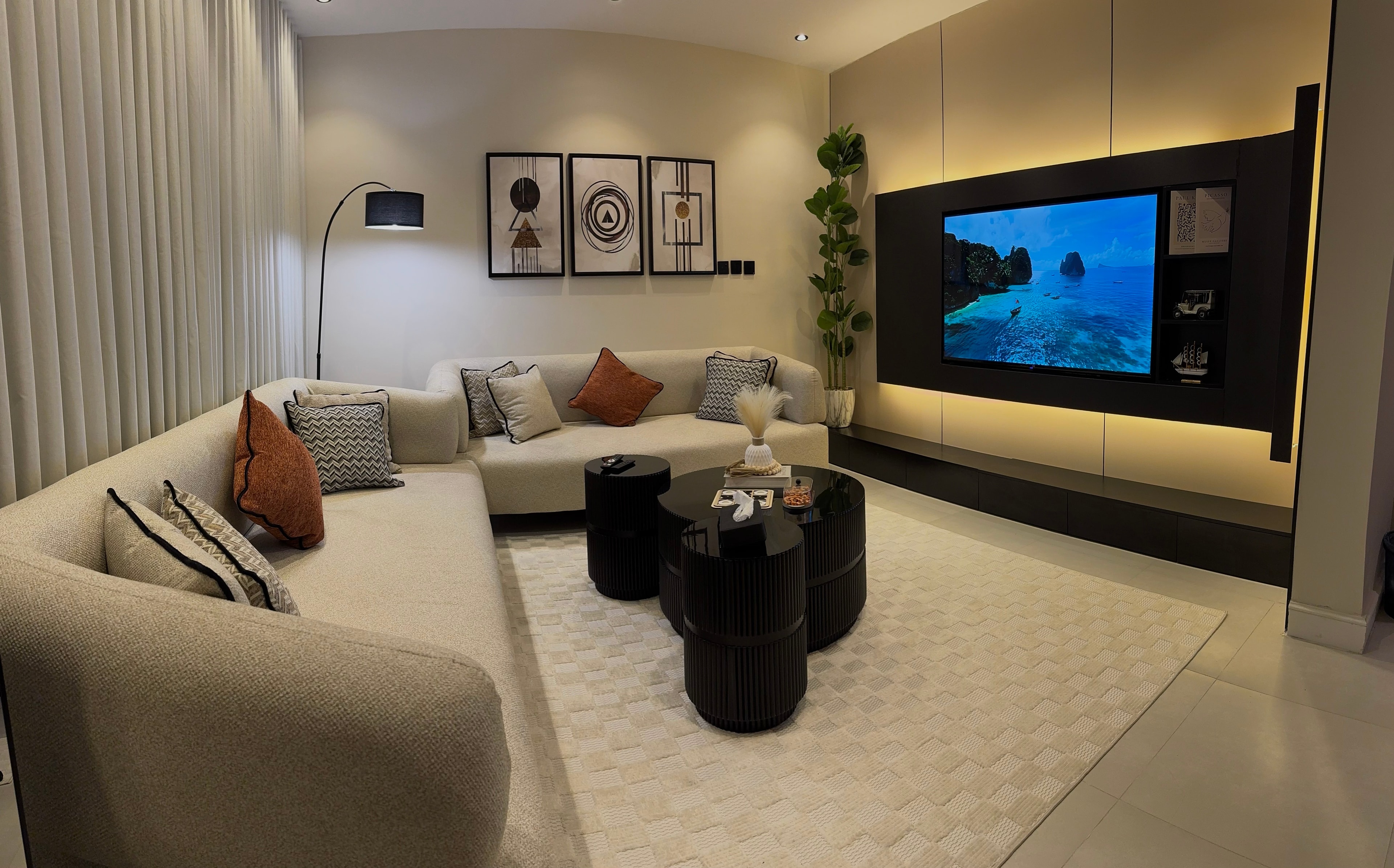 غرفه وصاله مكشوفه 1