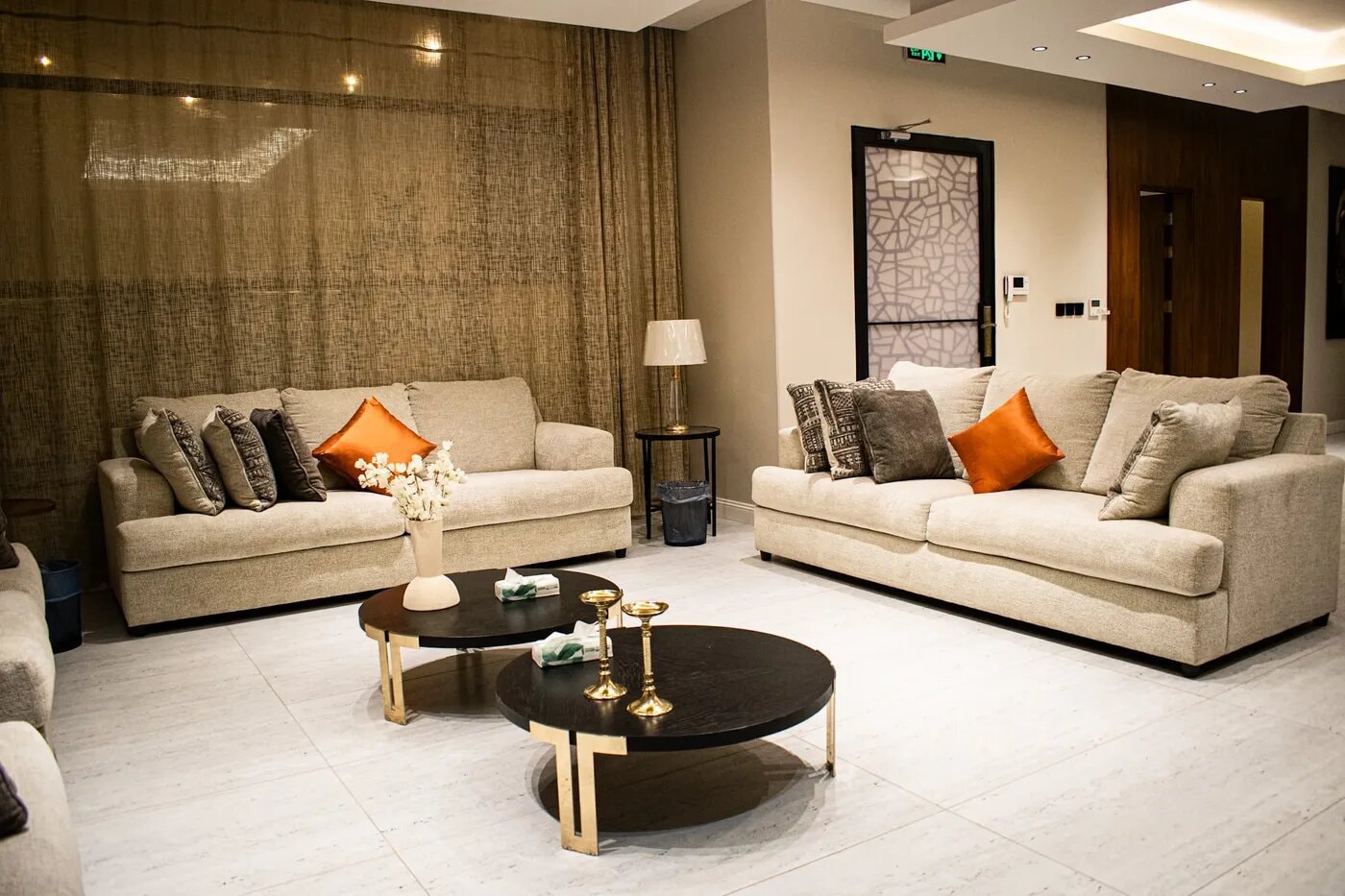 شاليه بصالة أنيقة 1