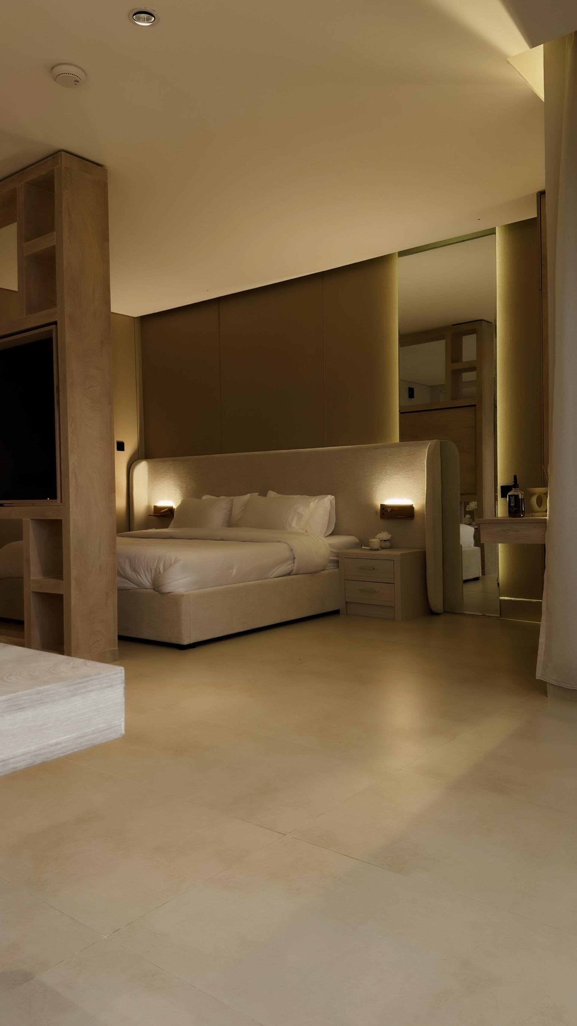 استديو فاخر مع بلكونة وبانيو 1