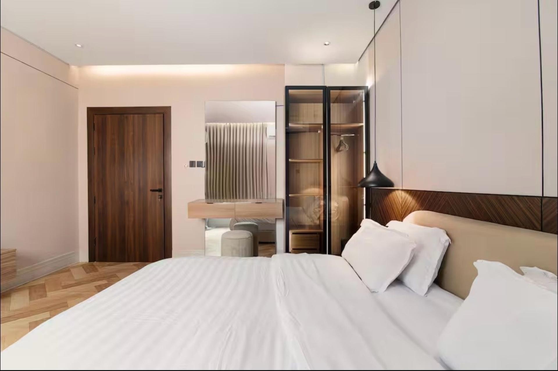 استديو اقتصادي فاخر دخول ذاتي 1