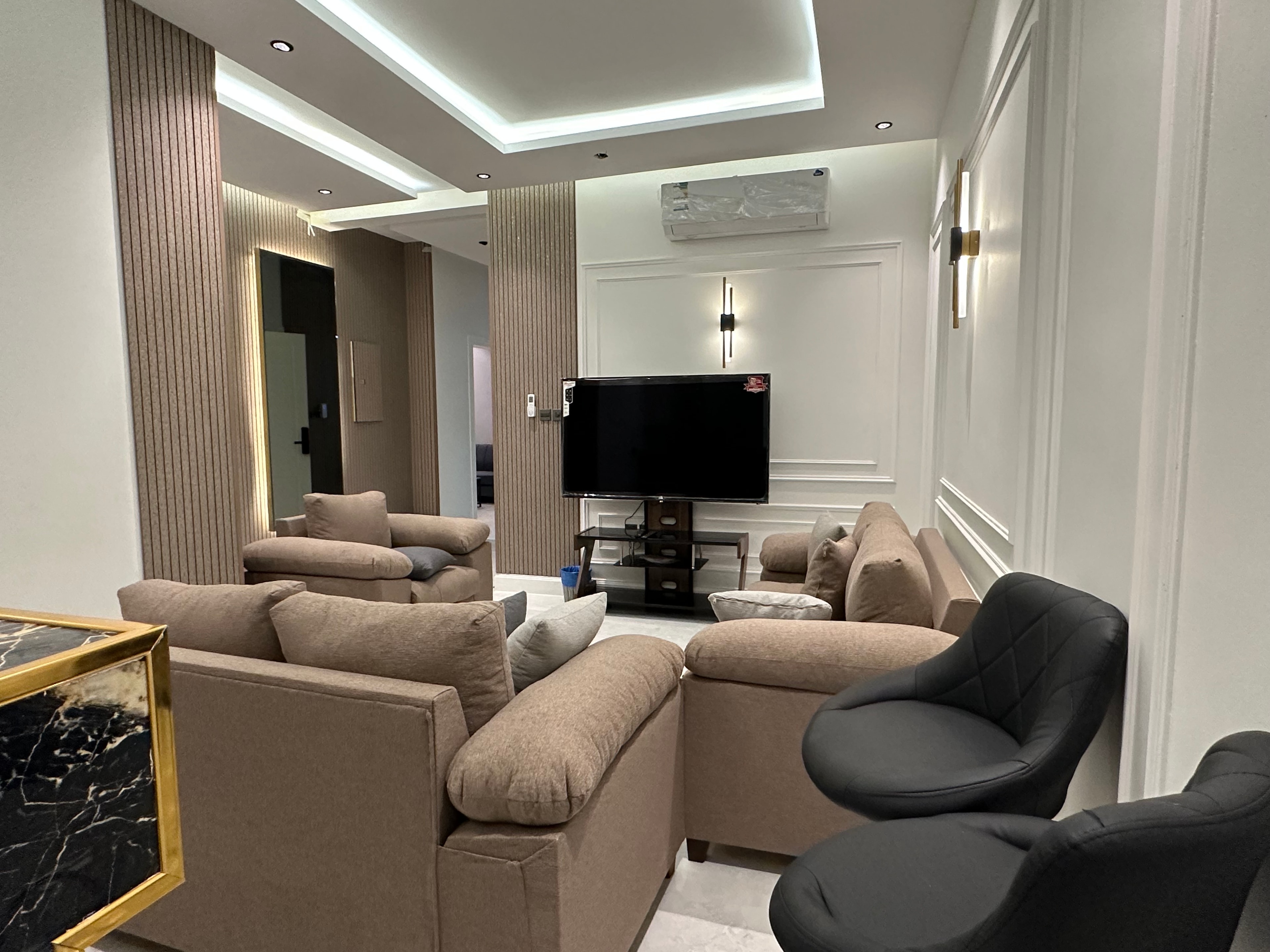 شقه أنيقه ثلاث غرف رائعه 4