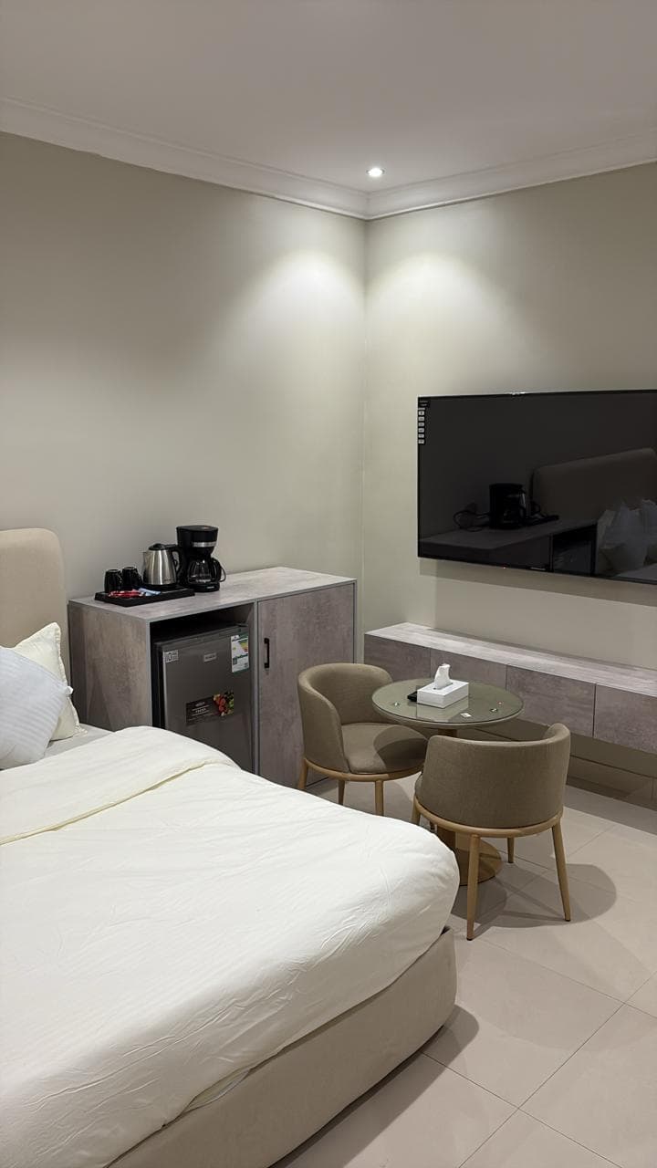 استديو أنيق بدخول ذكي 4