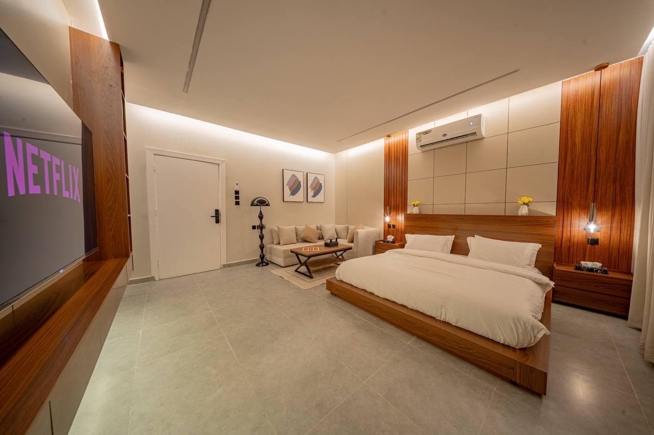 Modern Cozy Studio 2