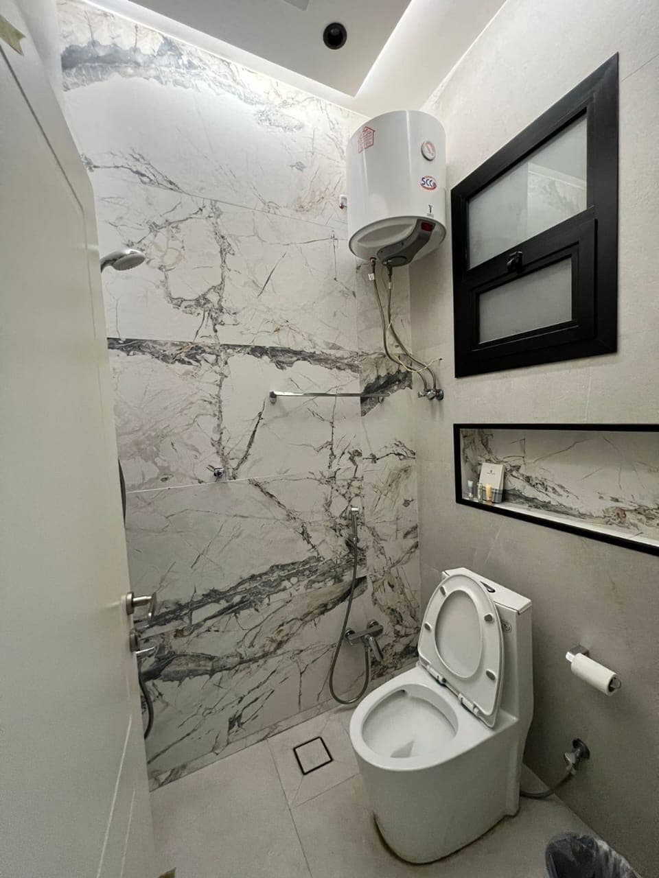 استديو فاخره ببلكونة 2