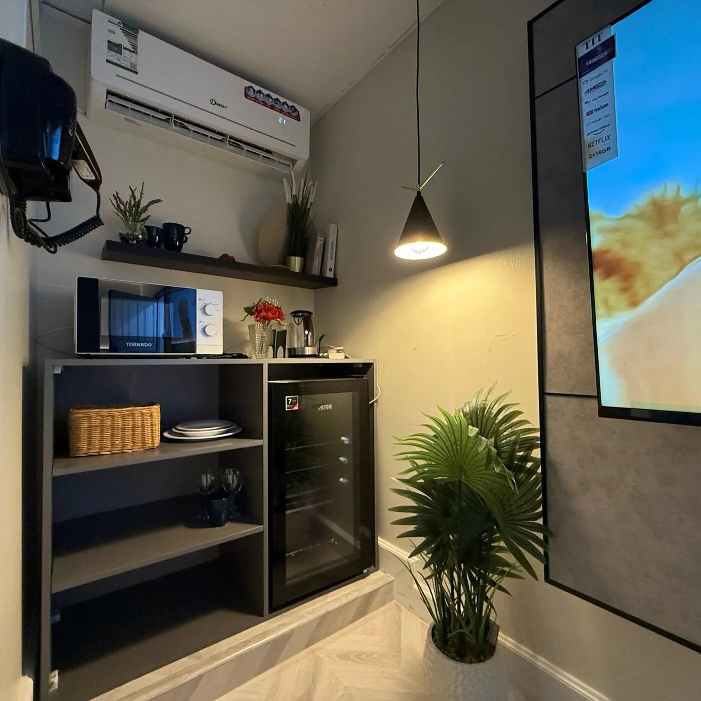 استديو بسرير ماستر بدخول ذكي 12