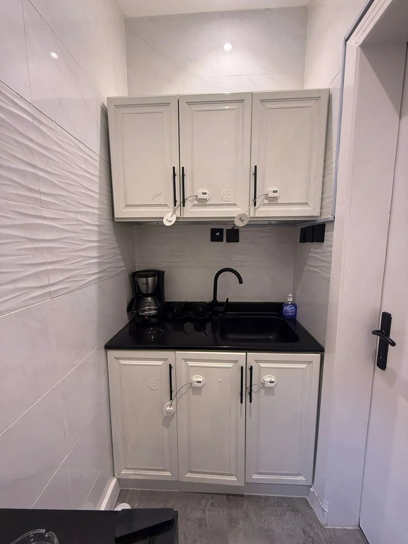 استديو هادئ بسرير ماستر دخول ذكي 11