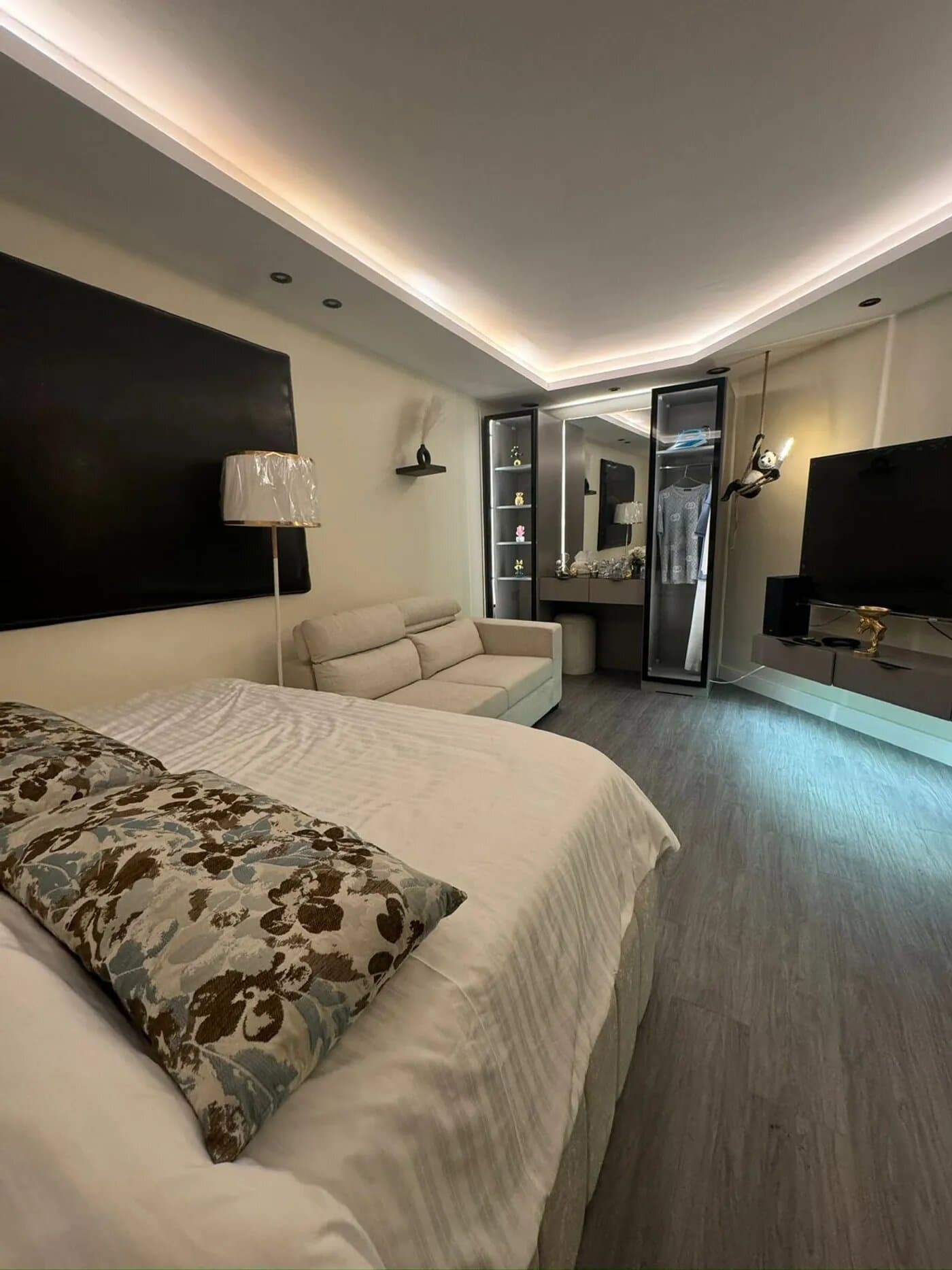 استديو بسرير ماستر ودخول ذاتي 14