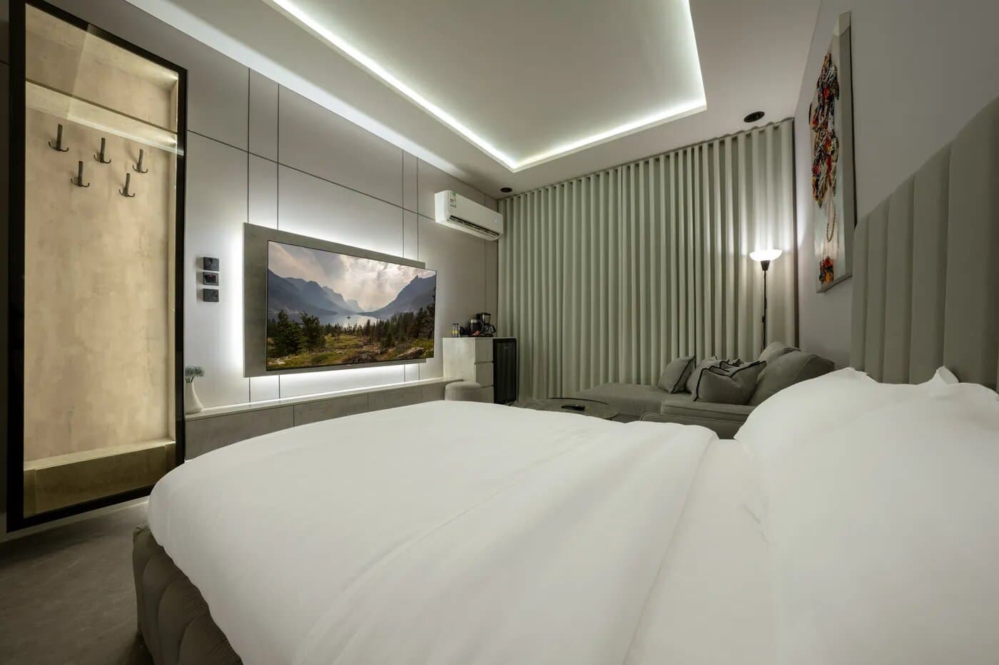 استديو هادئ بسرير ماستر دخول ذكي 13