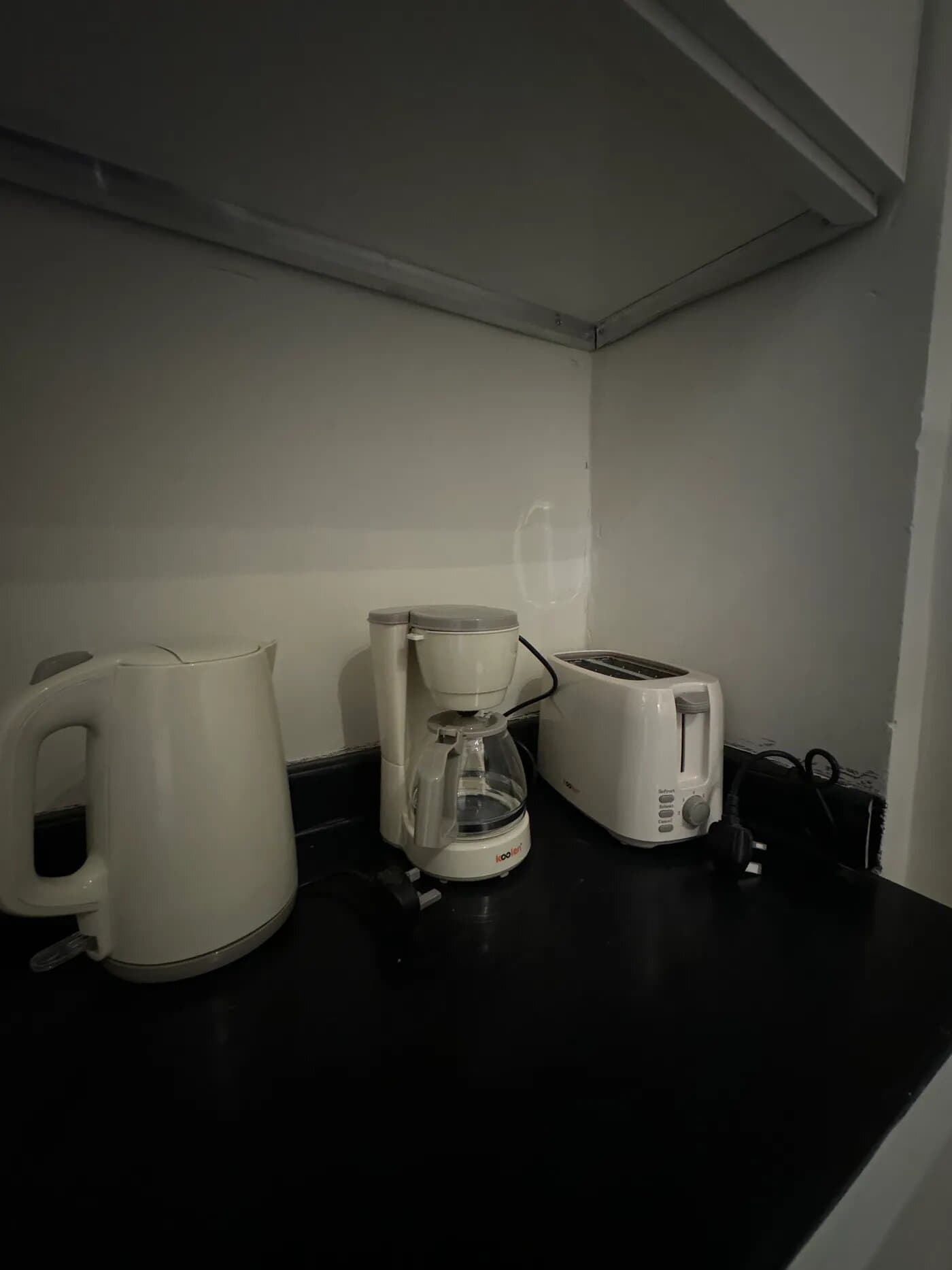 استديو هادئ بدخول ذاتي 11