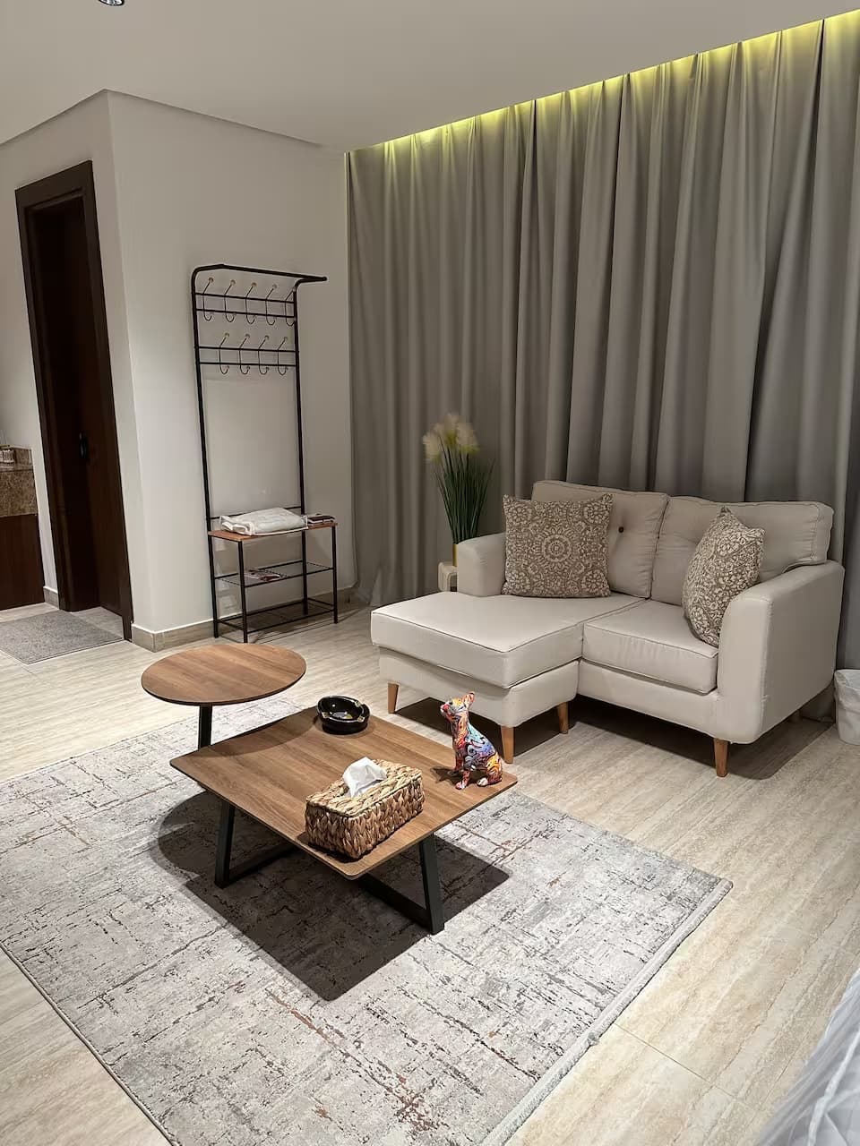 استوديو فاخر مع تسجيل دخول ذاتي بالقرب من مركز بارك أفينيو التجاري 6