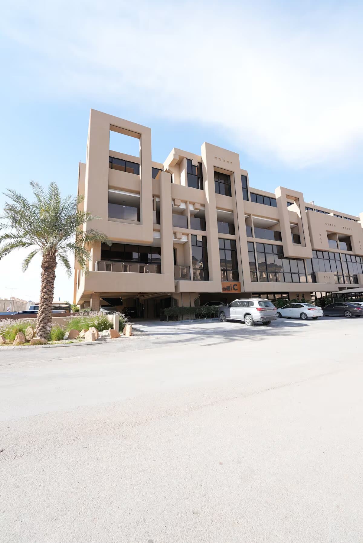 Penthouse swimming pool & Cinema 18