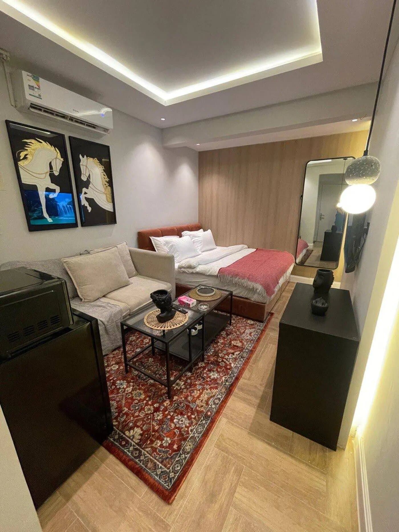 استديو بسرير ماسترS4 10