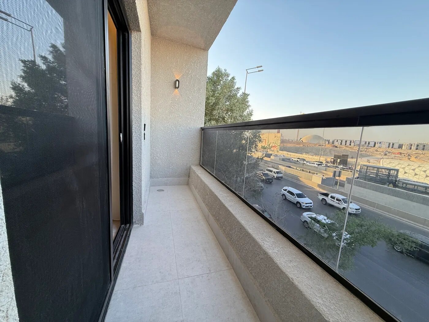 شقة بتصميم أنيق 8