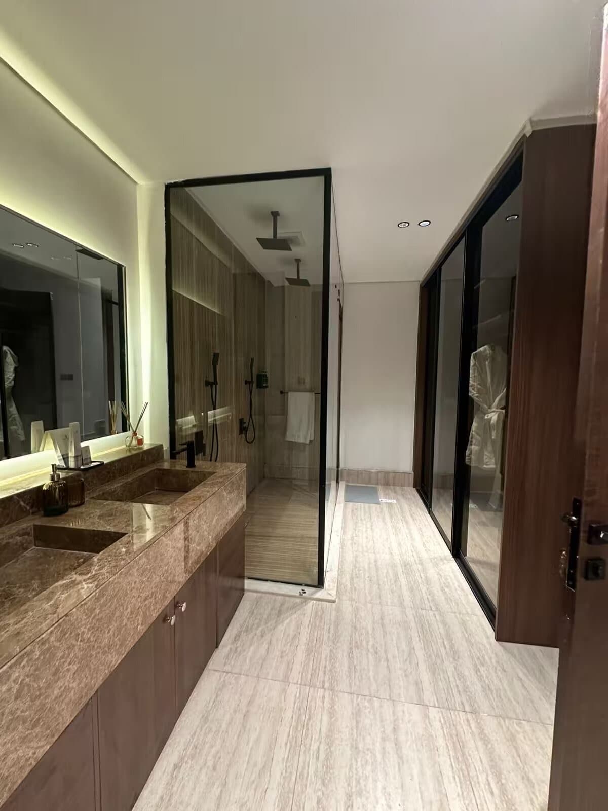 شقة بنتهاوس مع حمام سباحة وسينما 8