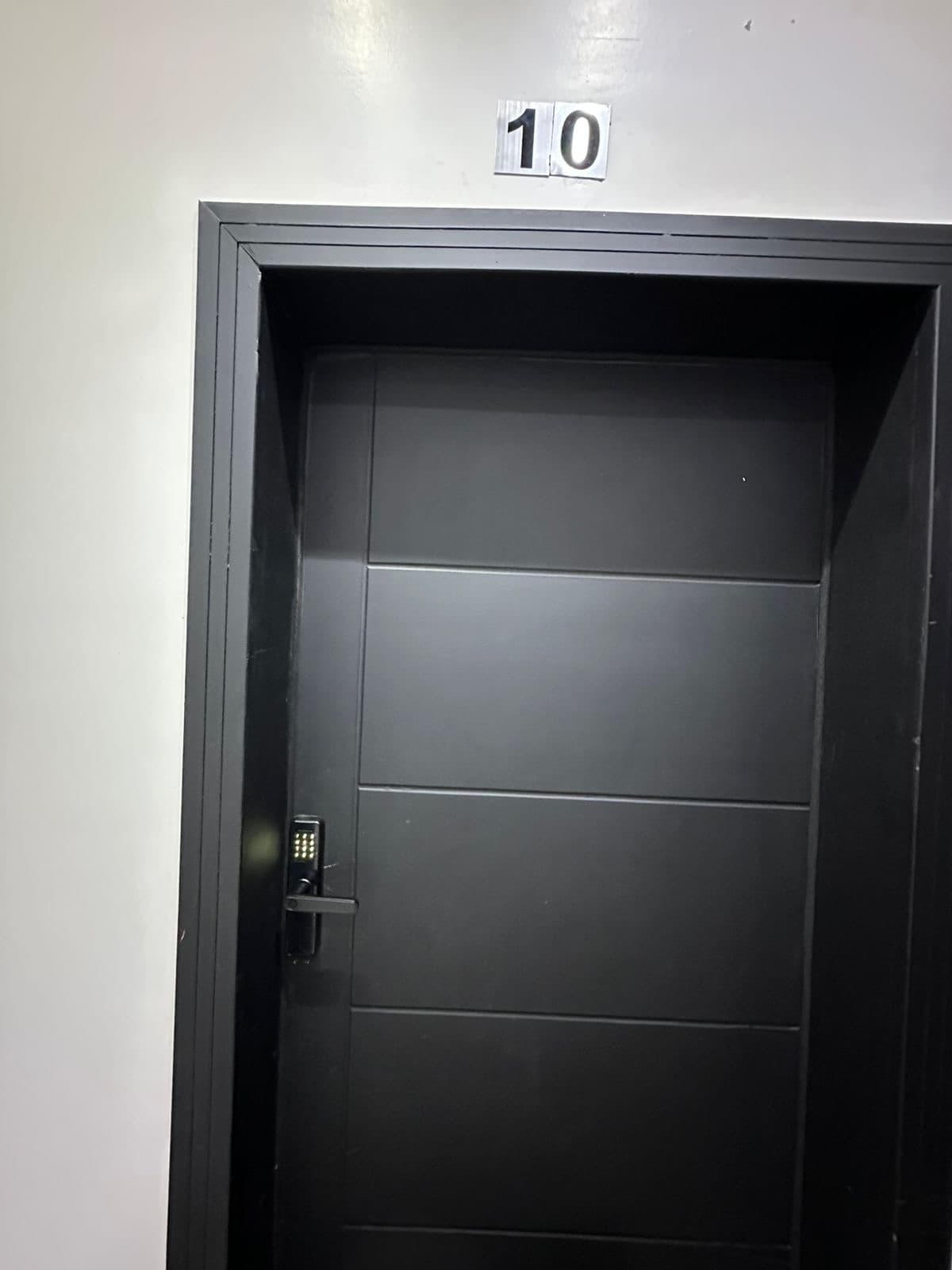 شقة غرفة وصالة 6