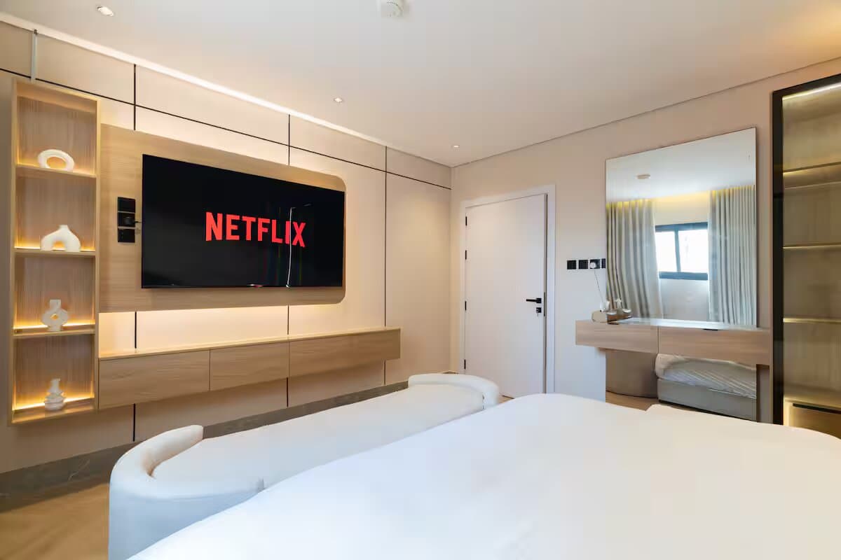 استديو فاخر 7