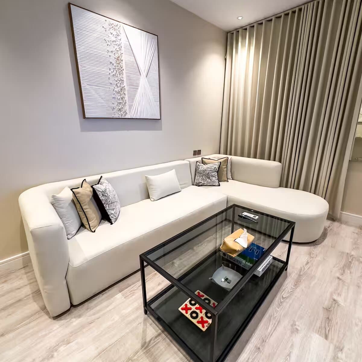 شقة امام البوليفارد 2