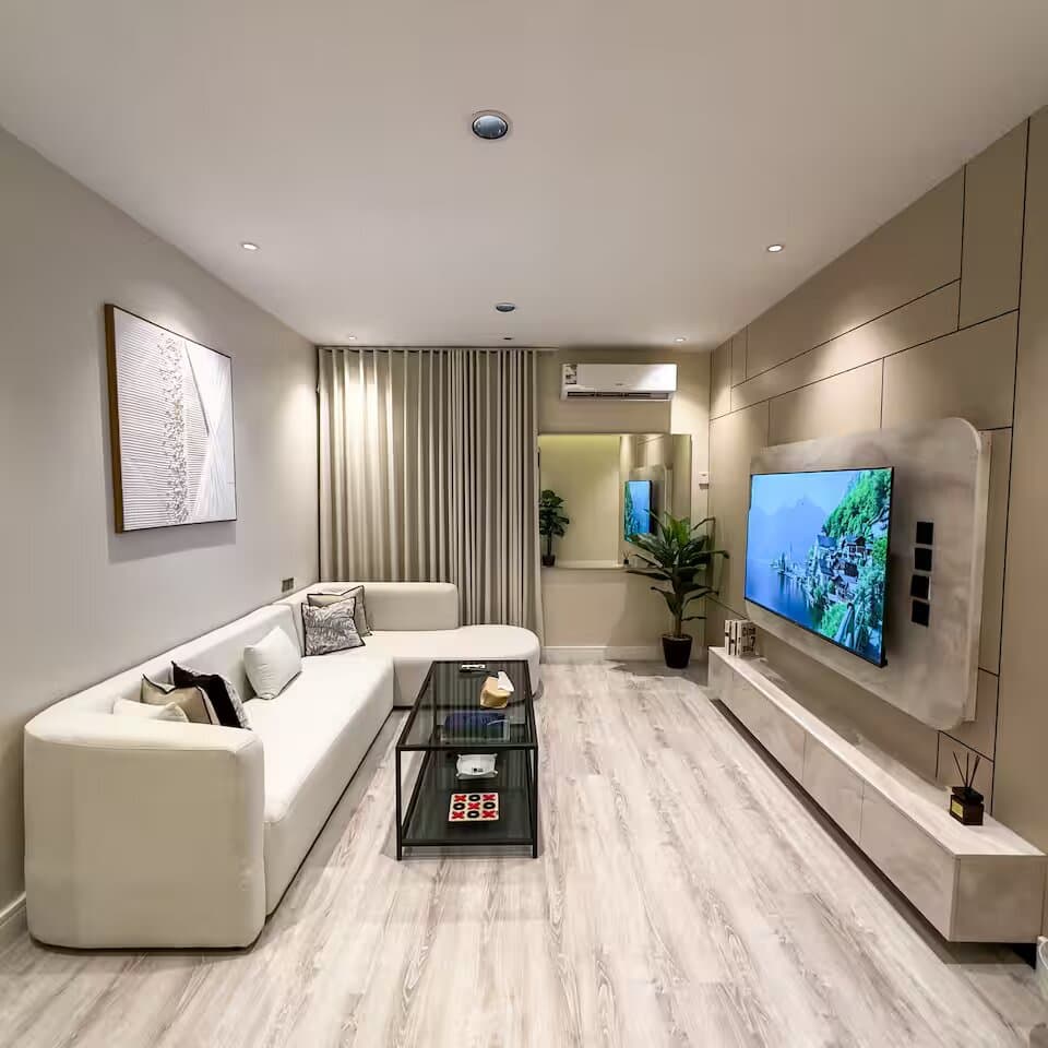 شقة امام البوليفارد 4