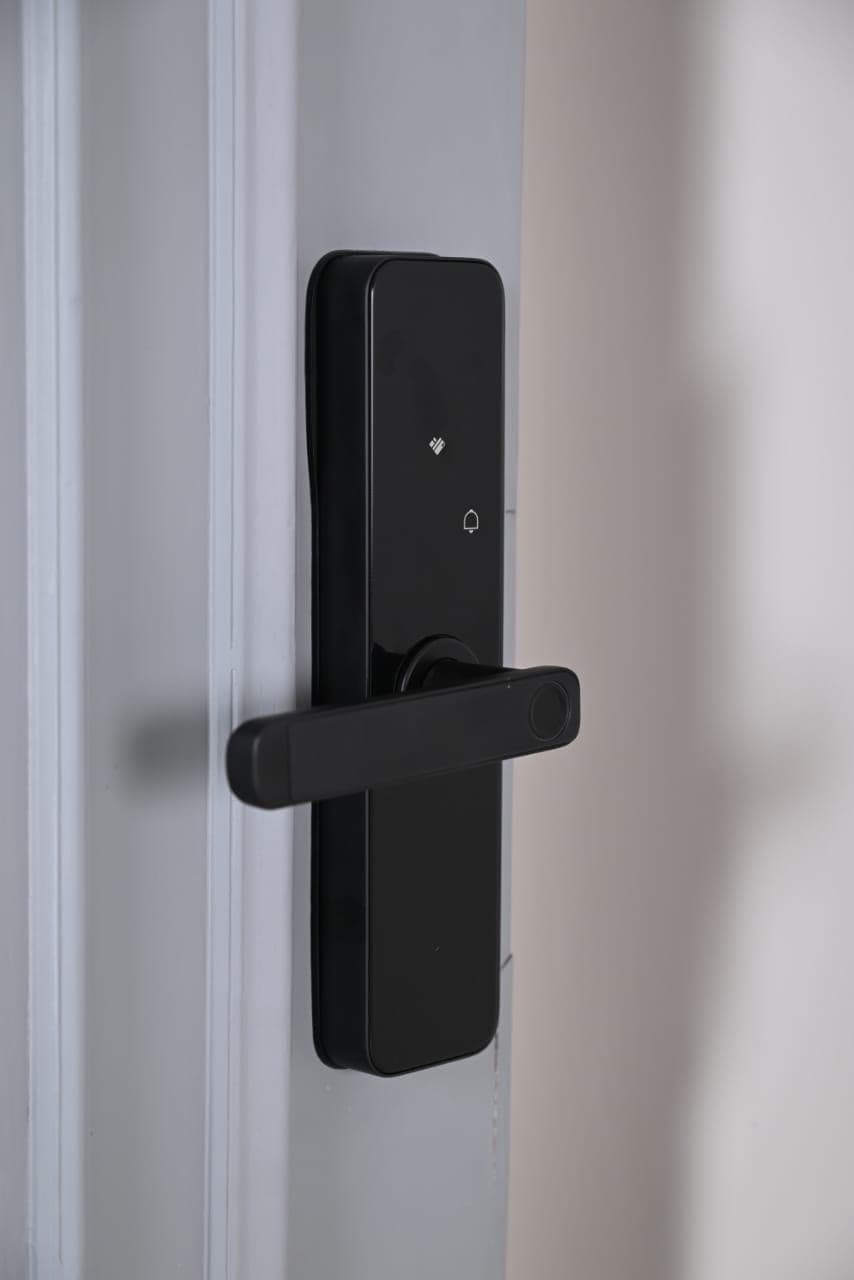 شقة انيقة بغرفة نوم وصالة ومطبخ 10