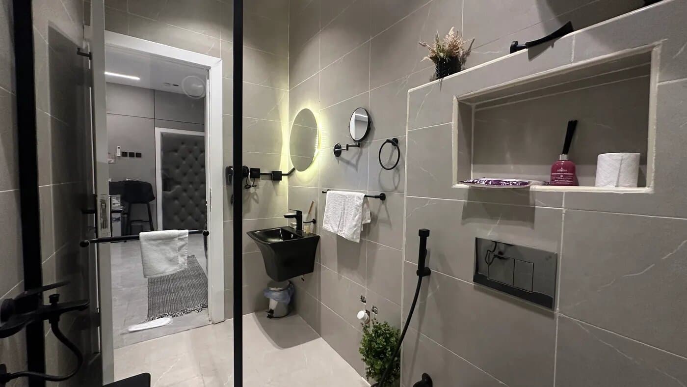 شقة بغرفة نوم وصالة 8