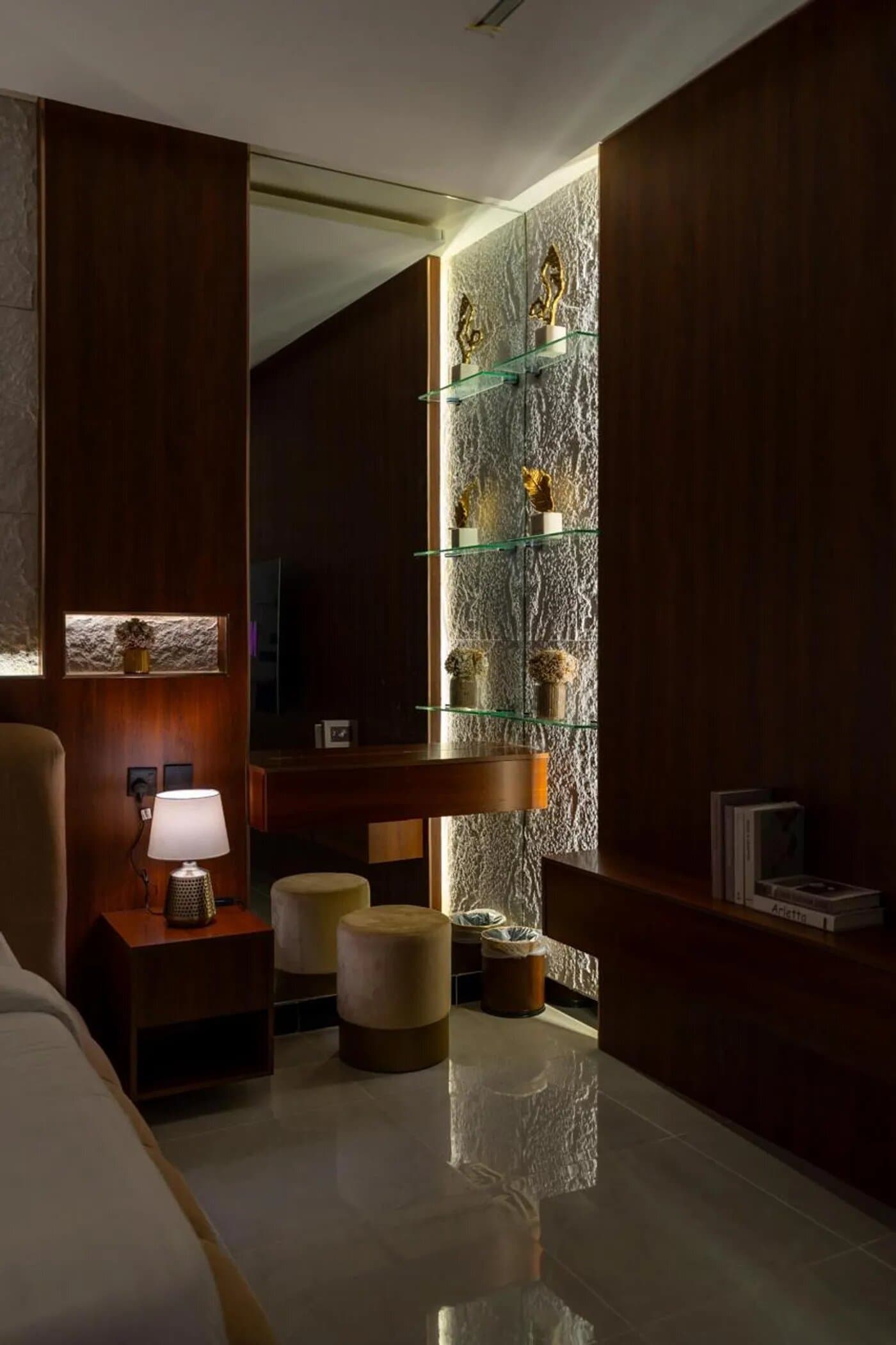 Golden Glow Apt, 65 6