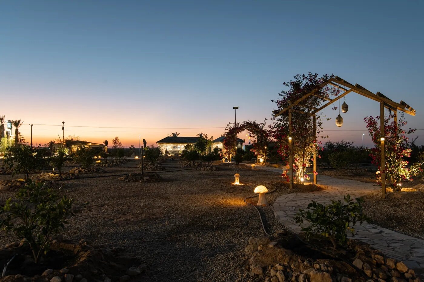 مزرعة عائلية مميزة 6