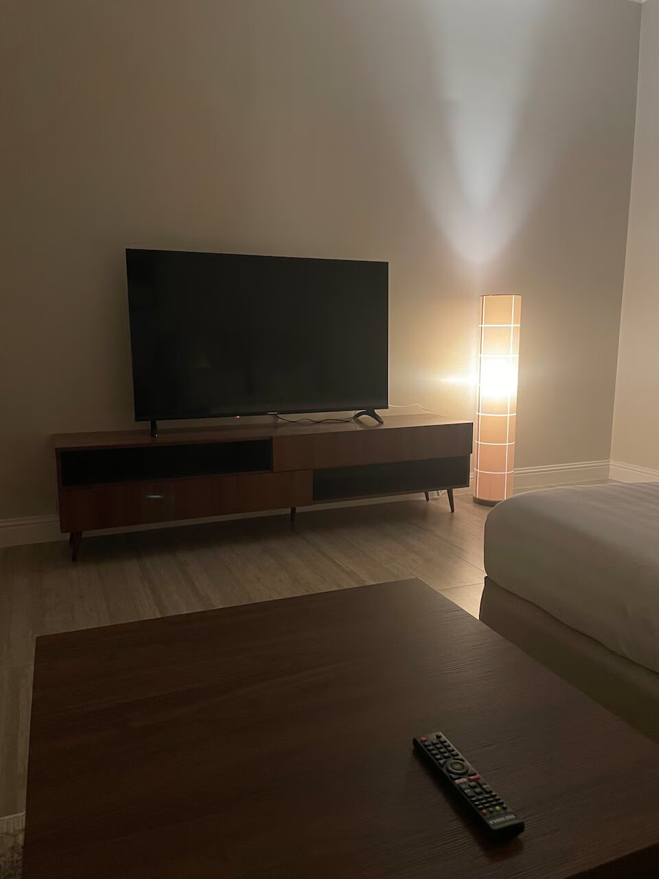 استيديو هادئ ومميز 4