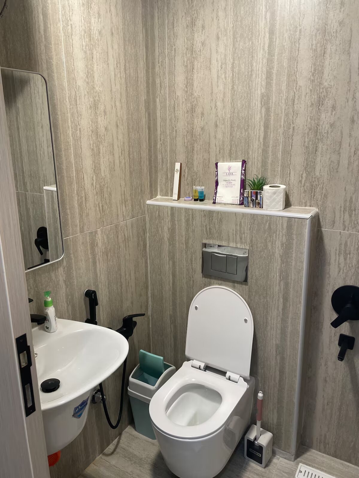 استيديو هادئ ومميز 9