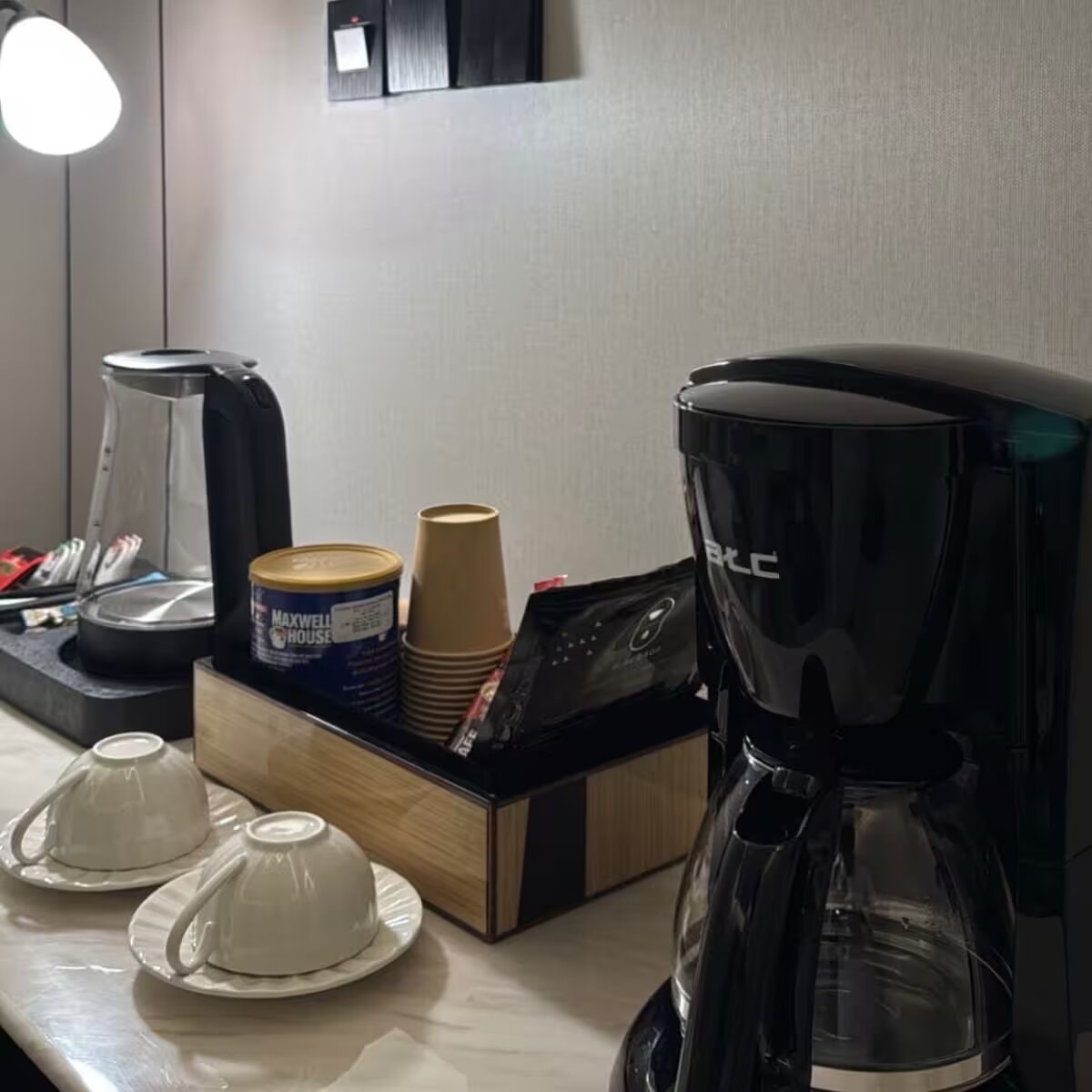 شقة فندقيه حي حطين 8