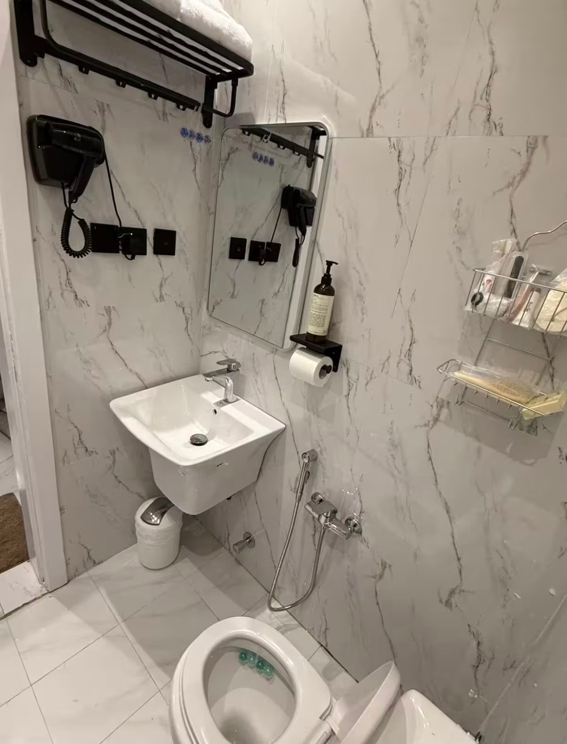 شقة فاخرة حي حطين دخول ذاتي 8