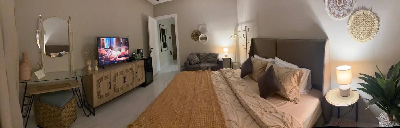 استديو بسرير ماستر 7