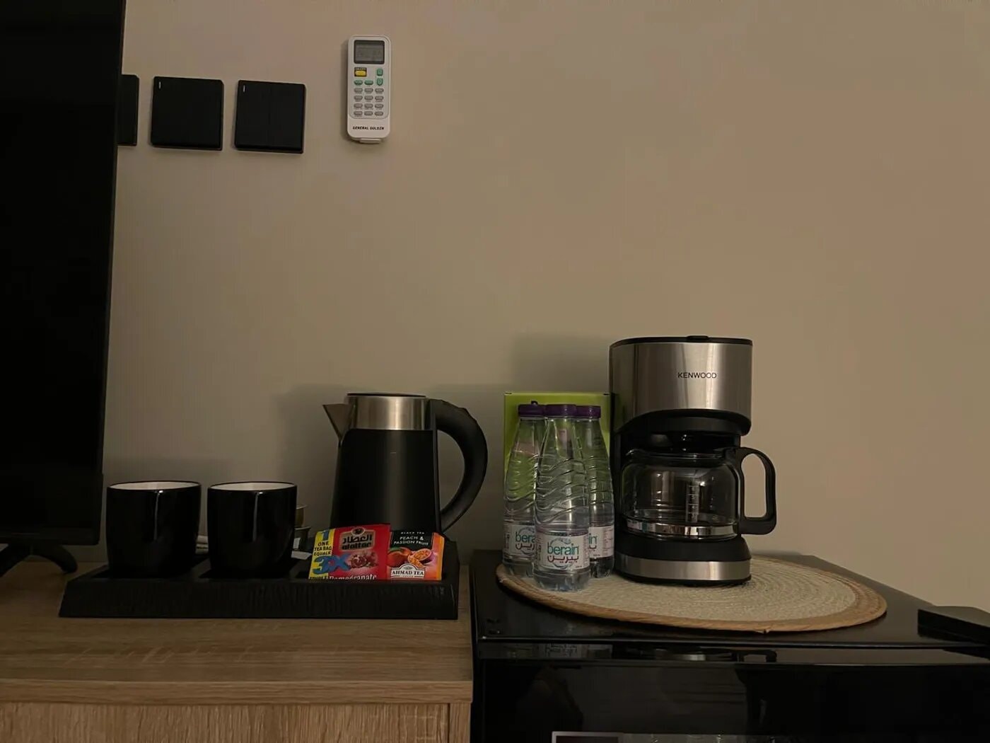 استديو بسرير ماستر 9