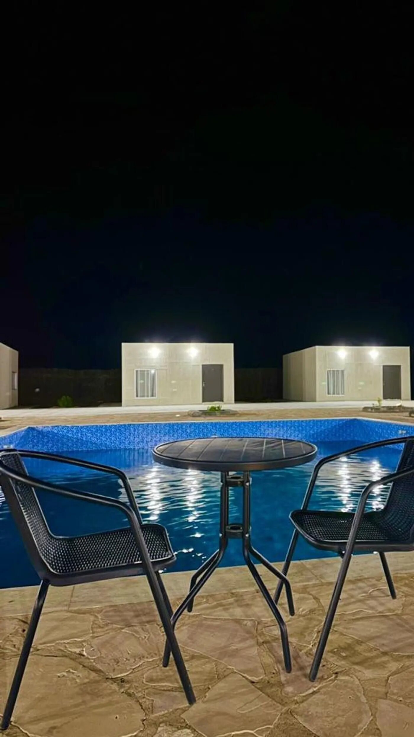 غرفة بسرير ماستر 3