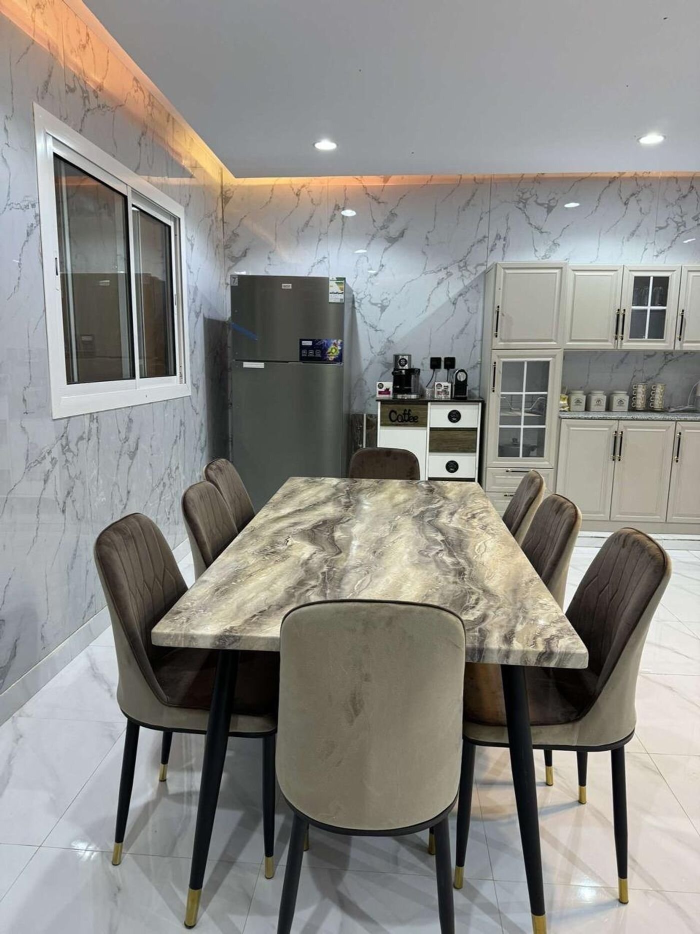 غرفة بأجواء دافئة 5