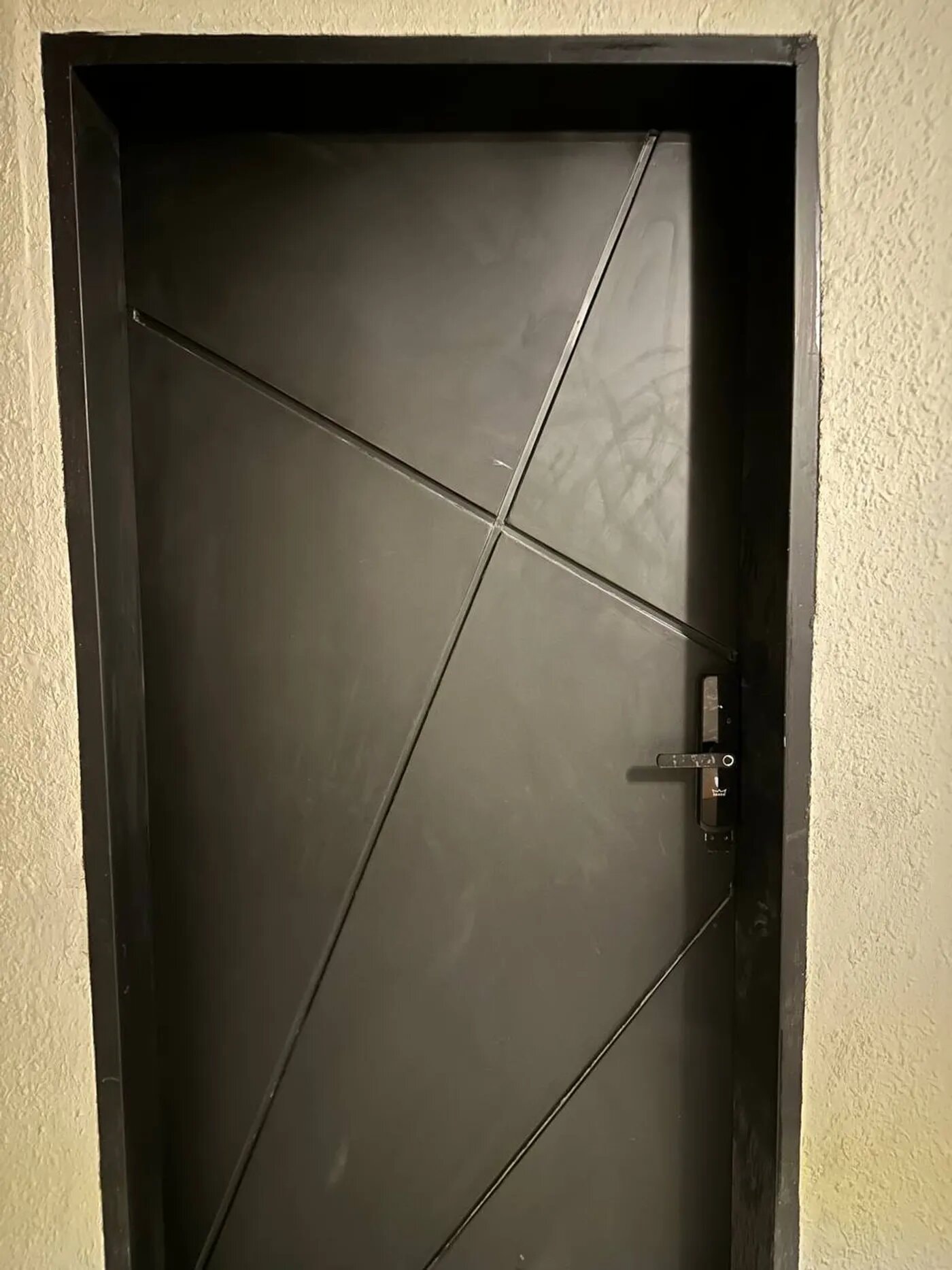 شقة بغرفة نوم وصالة 11