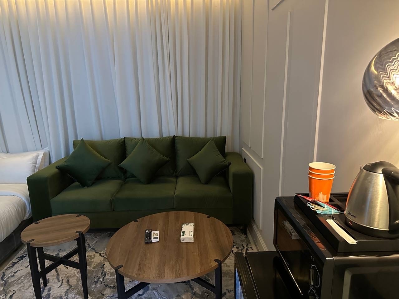 استديو مميز بجاكوزي 6