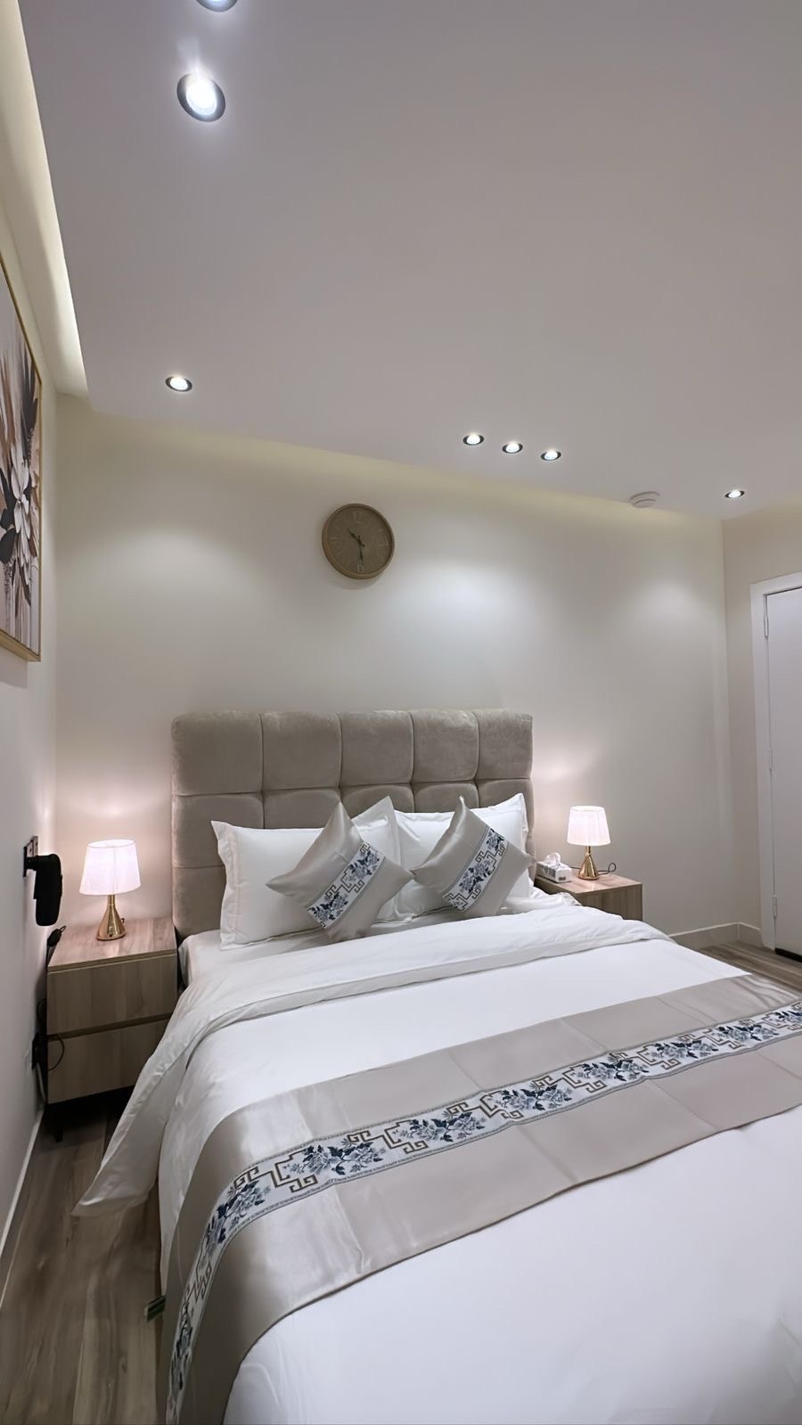 استديو القدس 8