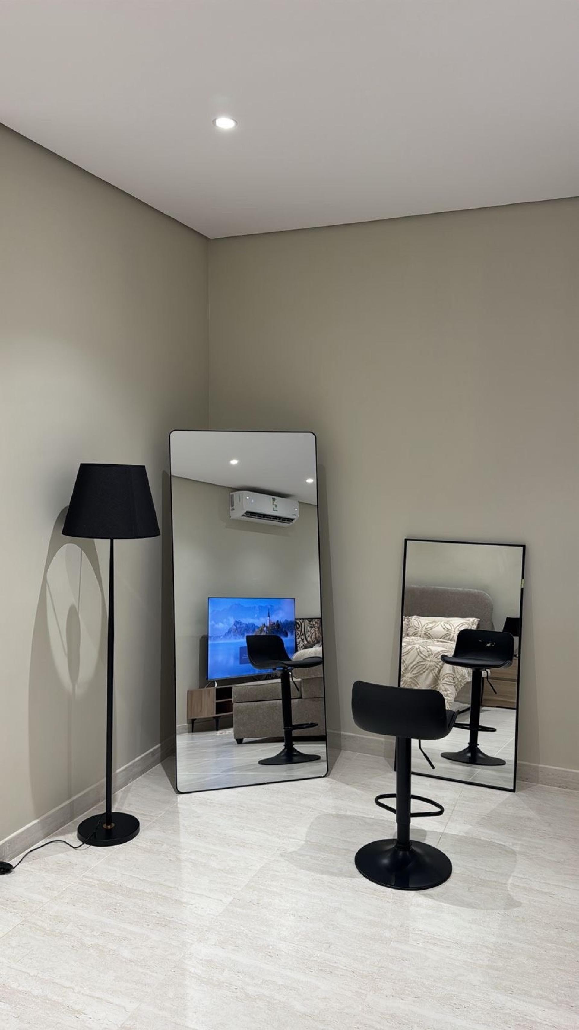 استديو عصري بدخول ذاتي في موقع حيوي 7