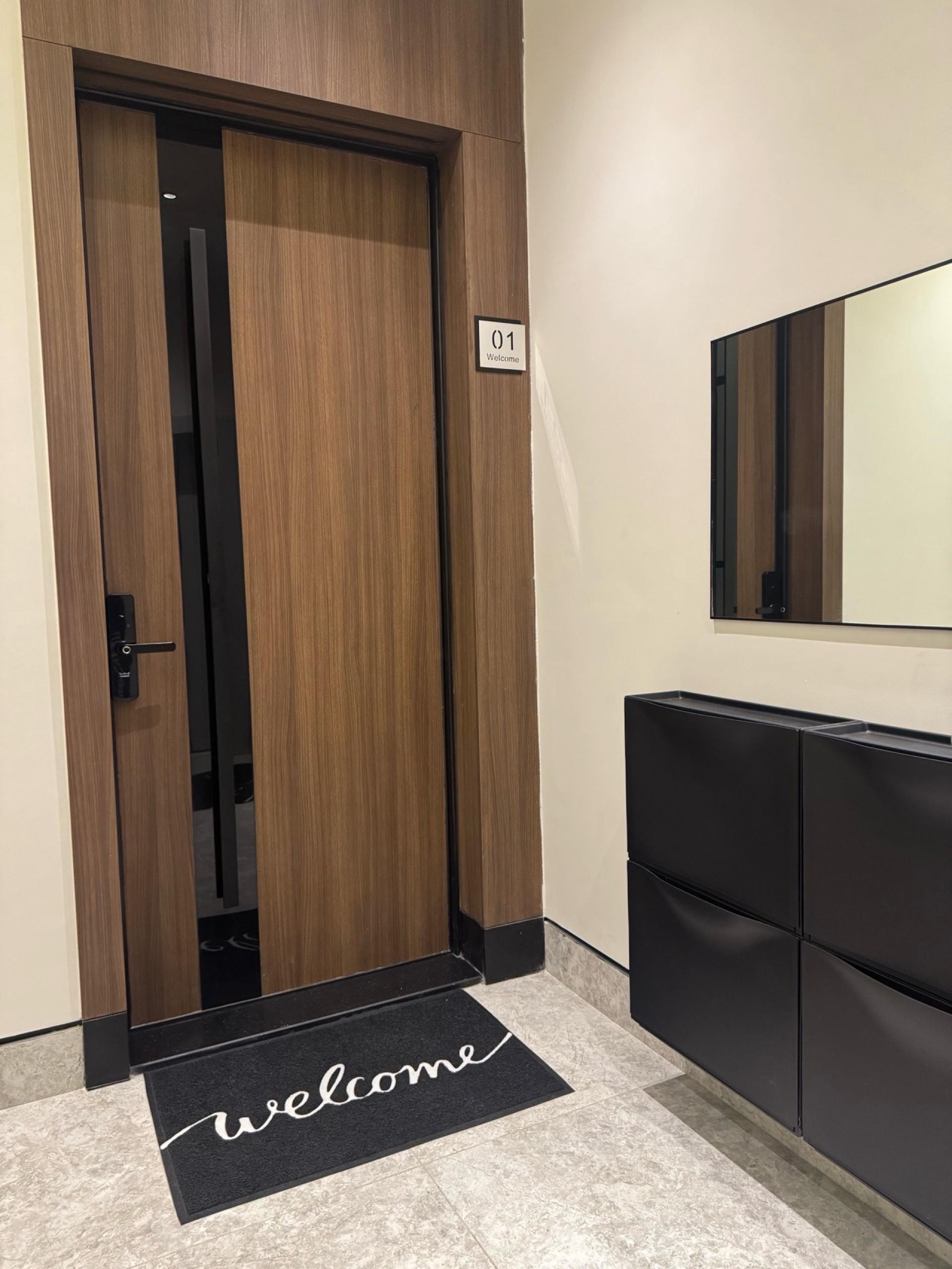 شقة فندقية بغرفة نوم وصالة دخول ذاتي 11