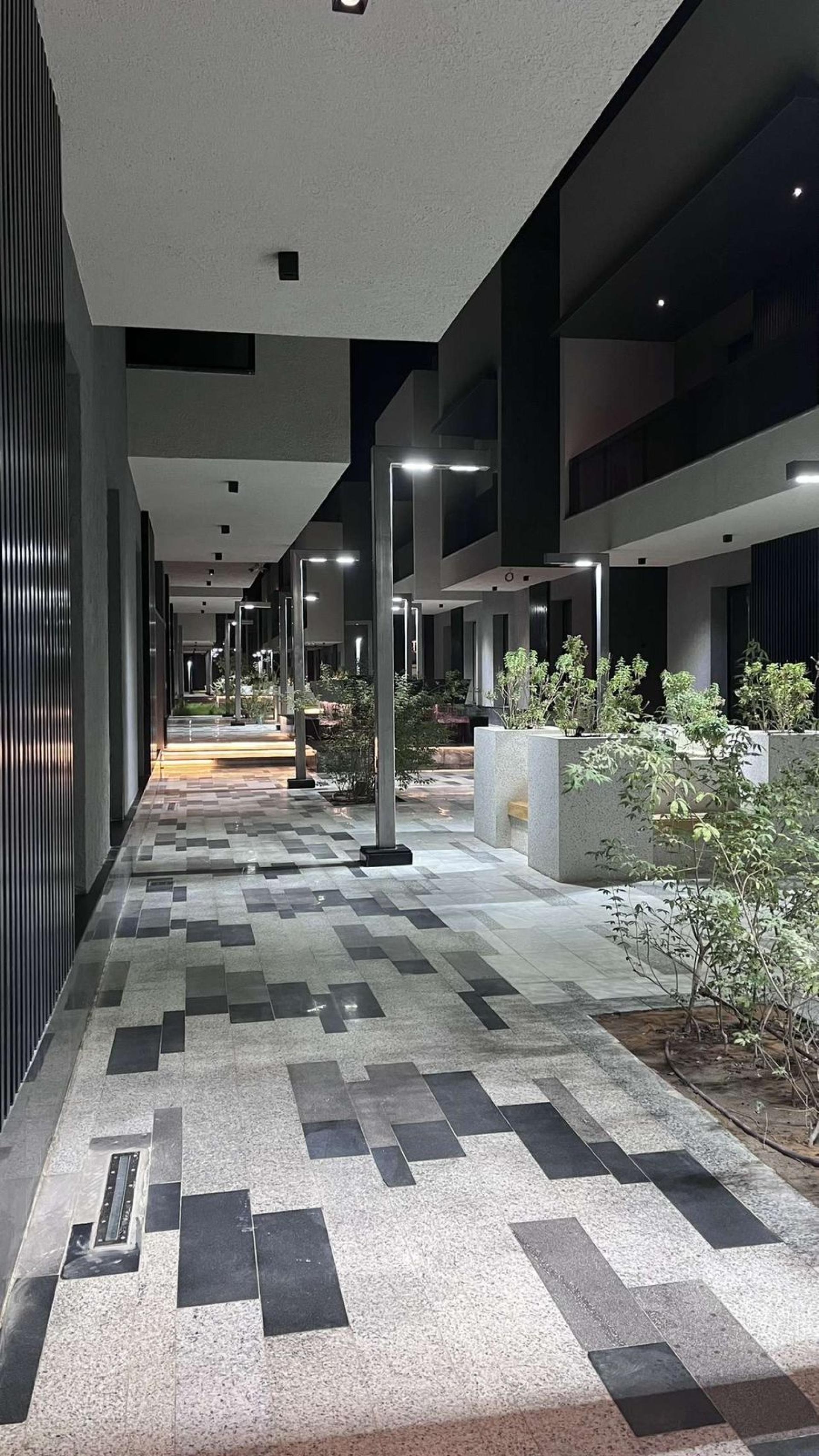 استديو واسع و انيق 11